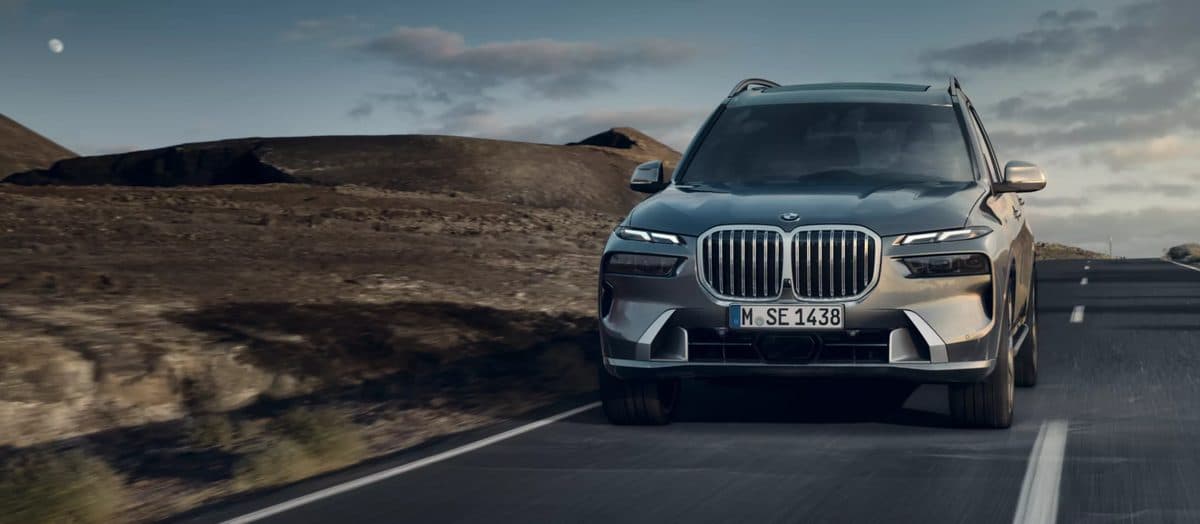 BMW X7 tampak detail eksterior